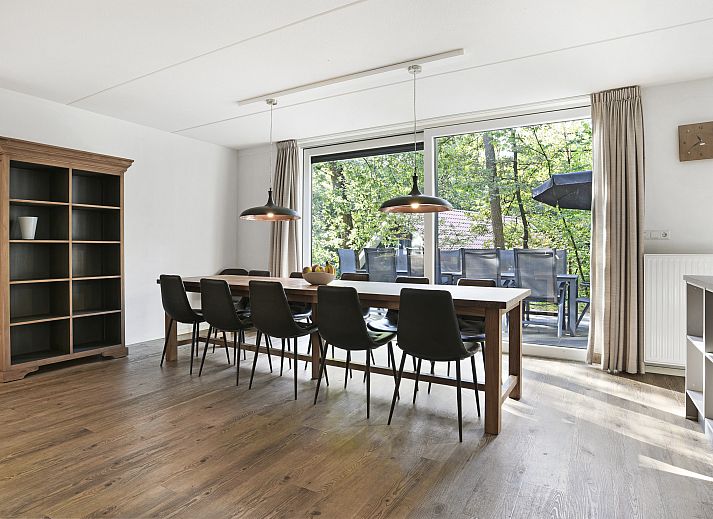 Private Sauna im Bungalow Miggelenberg, Hoenderloo, Veluwe fuer ultimative Entspannung.