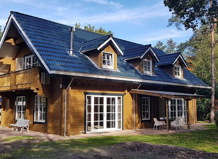 Verblijf 321179 • Vakantiewoning Veluwe • Groepsaccommodatie Bosuil | 14 persoons 