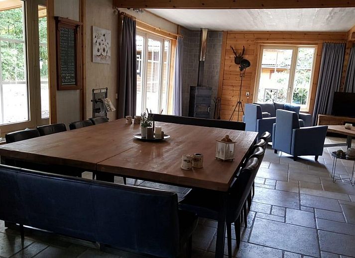 Groepsaccommodatie Bosuil in Hoenderloo, Veluwe, vakantiehuis met uitzicht op de natuur.