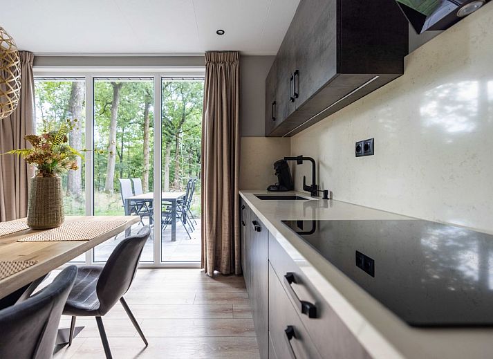 Dachansicht des freistehenden Hauses in Hoenderloo, Veluwe, Gelderland. Perfektes Feriendomizil fr Ruhe und Natur.