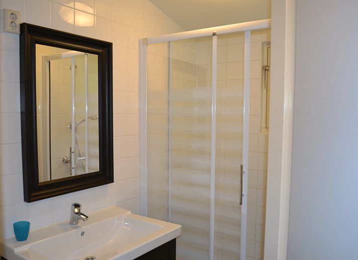 Rustikales Ferienhaus in Elspeet, Veluwe, mit natuerlicher Umgebung und viel Platz im Freien.