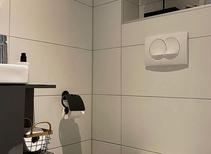 Vacation home in 't Harde with sunny terrace and green garden on the Veluwe, Gelderland.