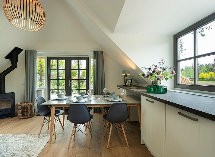 Verken de groene omgeving van Vakantiewoning Sprielderbosch 45 'Skogen' in Putten, Veluwe, Gelderland.