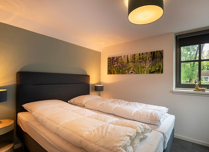 Aussentisch im Ferienhaus Sprielderbosch 26 De Beuk in Putten, Veluwe, ideal fuer Mahlzeiten im Freien.