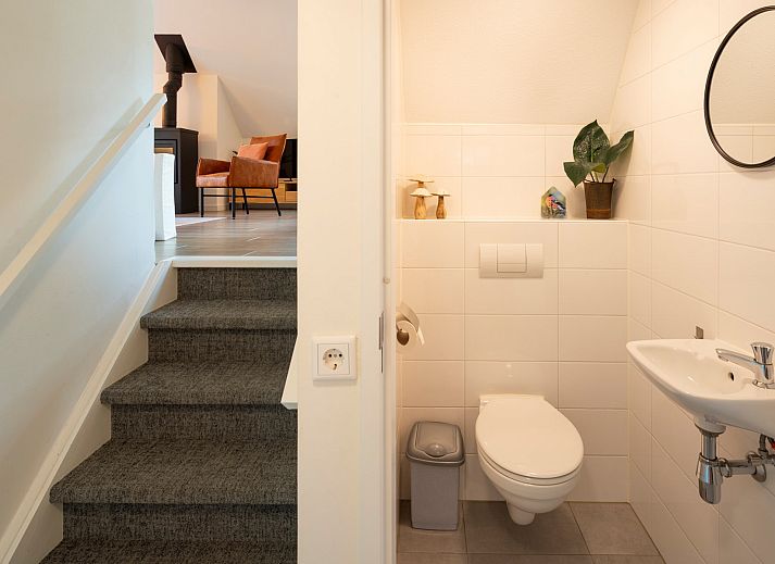 Schild mit Namen De Zwijnenstal bei Ferienhaus Sprielderbosch 23, Ferienhaus in Putten, Veluwe.