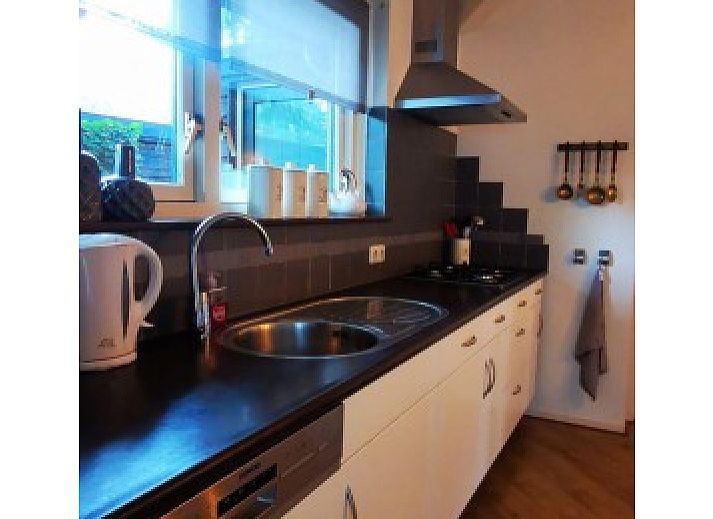 Natural passage at El Granero in Putten, Veluwe, surrounded by greenery and peaceful nature.