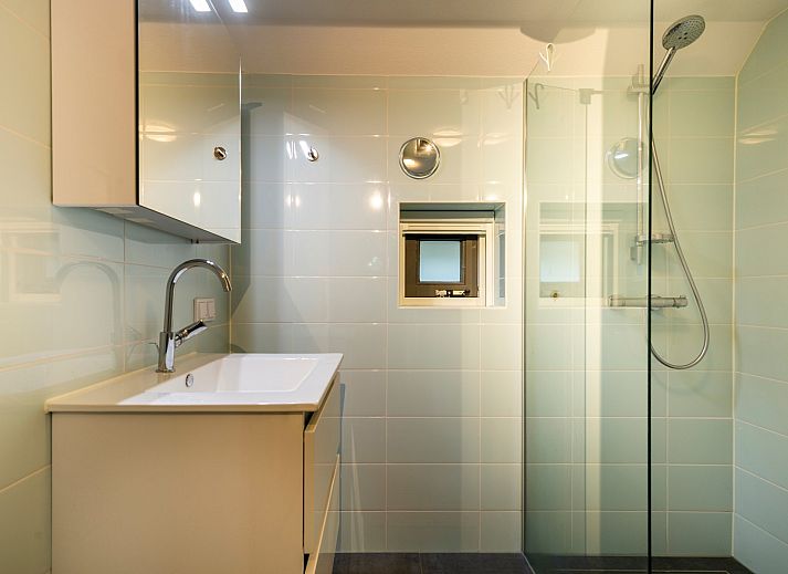 Cozy vacation home Sprielderbosch 24 'Rijckholt' in Putten, Veluwe with terrace and green nature.