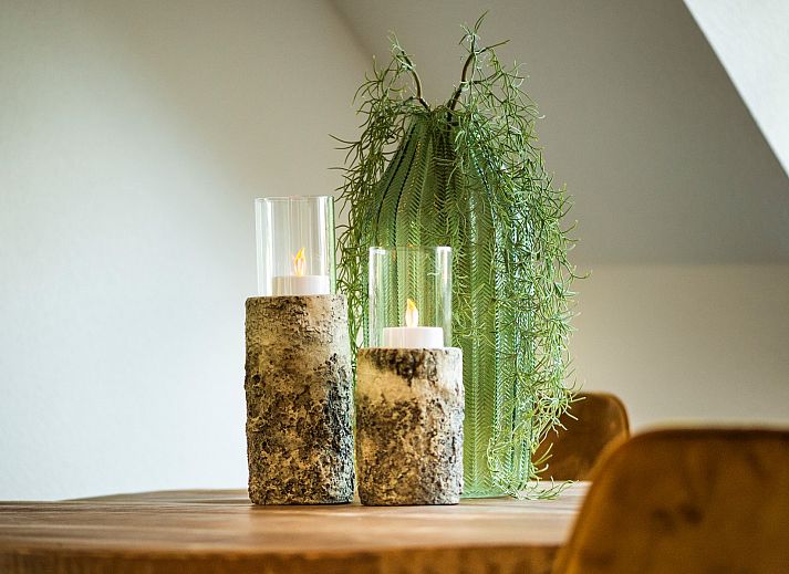 Schoenes Reetdach des Ferienhauses Sprielderbosch 31 Lindenhorst an der Veluwe in Putten, Gelderland.