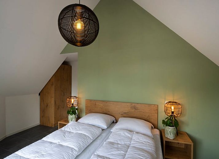 Charmantes Ferienhaus Cottage in Putten in der Veluwe, Gelderland. Geniessen Sie die rustikale Umgebung und das Reetdach inmitten der Natur.