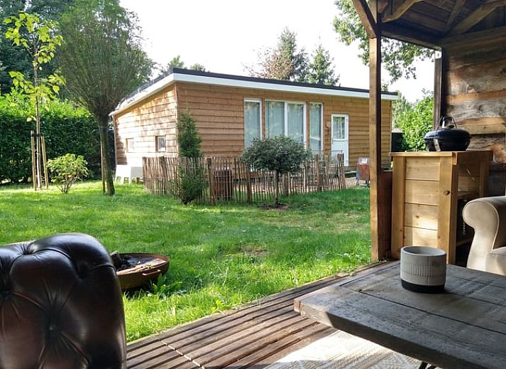 Ferienhaus in Voorthuizen mit grossem Garten in der Veluwe, Gelderland. Geniessen Sie die gruene Umgebung und die Ruhe in diesem charmanten Ferienhaus.