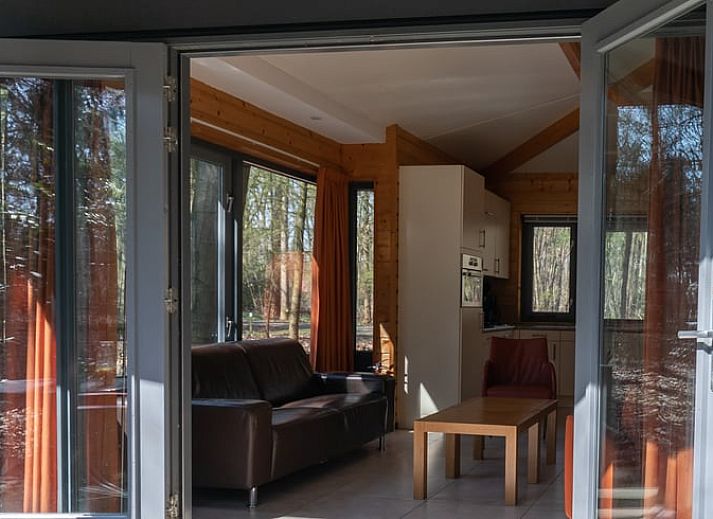 Vakantiehuis in Voorthuizen verscholen in de Veluwse bossen, Gelderland. Geniet van rust en natuur in deze vakantiewoning.