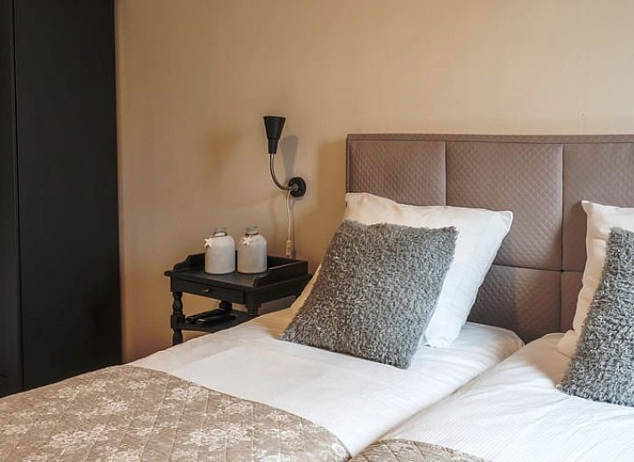 Tafeltennistafel in de tuin van Vakantiehuis in Voorthuizen Veluwe voor sportieve gasten.