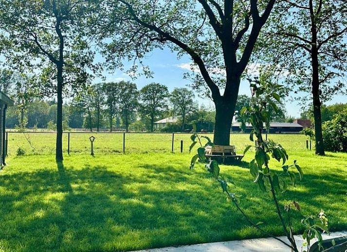 Fahrradschuppen im Ferienhaus in Voorthuizen, Veluwe, ideal fuer Fahrradliebhaber, die die schoene Umgebung von Gelderland erkunden moechten.