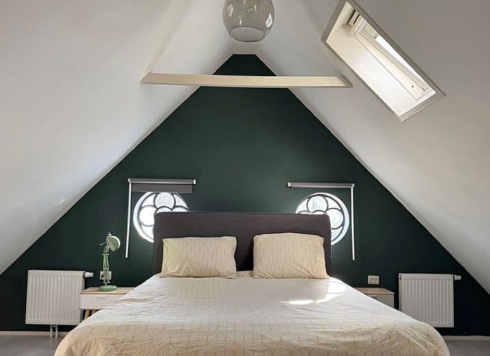 Gemuetlicher Gartensitzplatz im Ferienhaus in Vaassen, Veluwe, umgeben von der Natur.