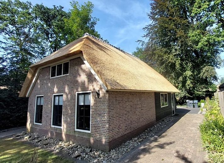 Verblijf 3224102 • Vakantiewoning Veluwe • Vakantiehuis Cube Maximaal Plus 6 