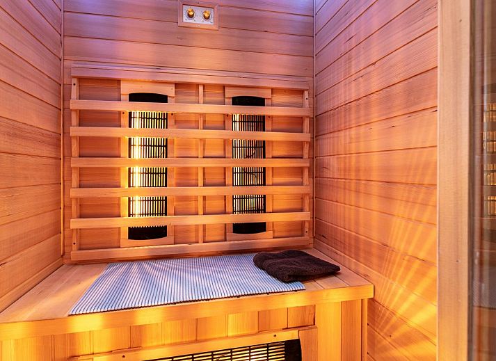 Cozy living room in De Tortelduif vacation home, Hulshorst, Veluwe.