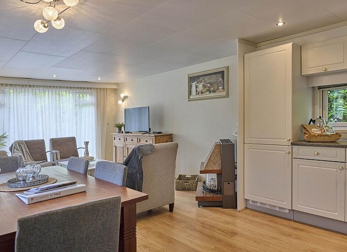 Vakantiehuis Kerkuil in Hulshorst, Veluwe, biedt een prachtig uitzicht op de natuurlijke omgeving.