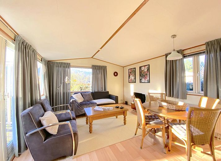 Eingang zum Ferienhaus Haas in Hulshorst, Veluwe, umgeben von Natur.