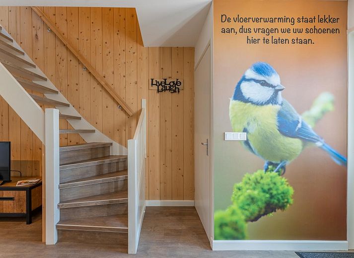 Helles Schlafzimmer im Ferienhaus Pimpelmees in Hulshorst, Veluwe mit bequemem Doppelbett.