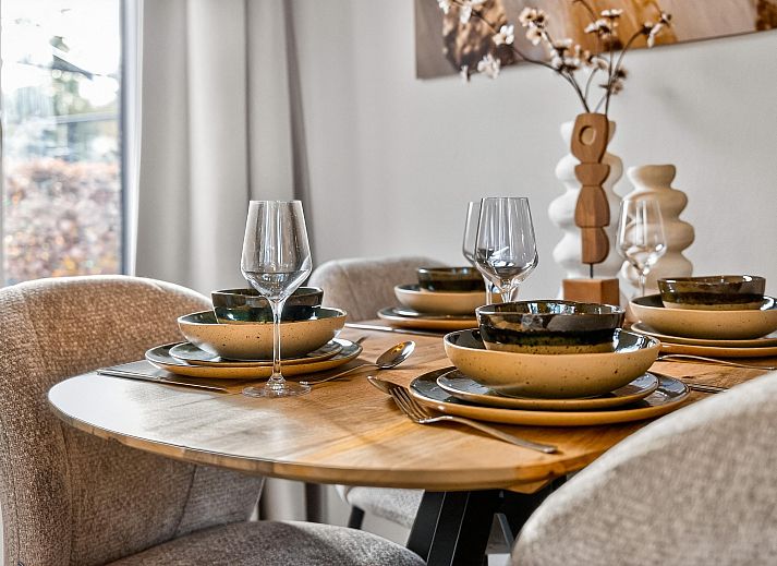 Vrijstaande woning in Otterlo, een modern vakantiehuis in de Veluwe, Gelderland, omringd door natuur en rustieke bossen.