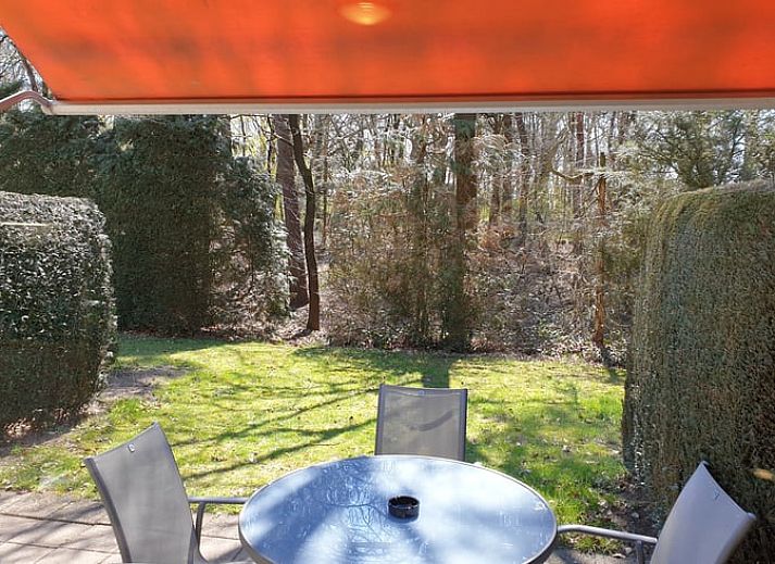 Comfortabele zithoek in Vakantiehuisje in Otterlo, Veluwe, Gelderland.