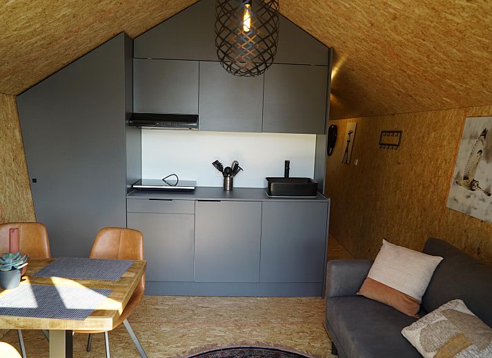 Vrijstaande woning in Otterlo met zonnig terras en tuin, ideaal vakantiehuis in Veluwe, Gelderland voor natuurliefhebbers.