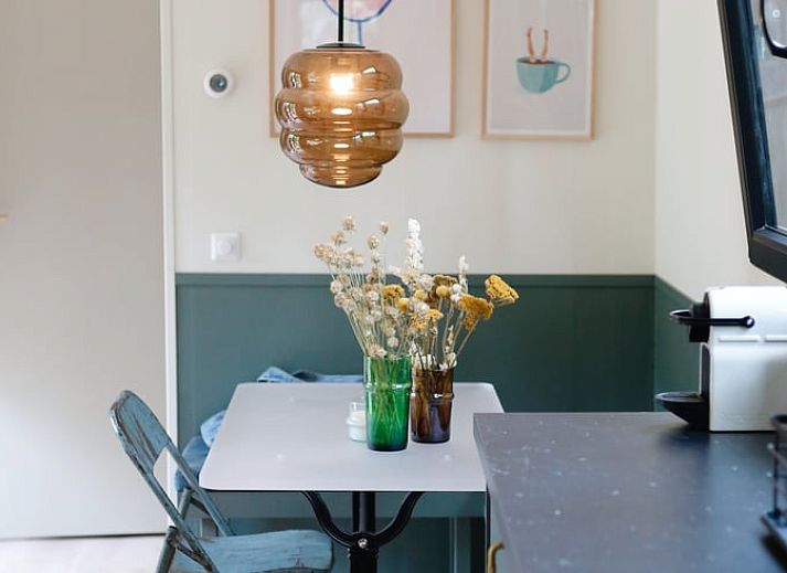 Knusse slaapkamer in Huisje in Nunspeet, vakantiehuis in de Veluwe, Gelderland.