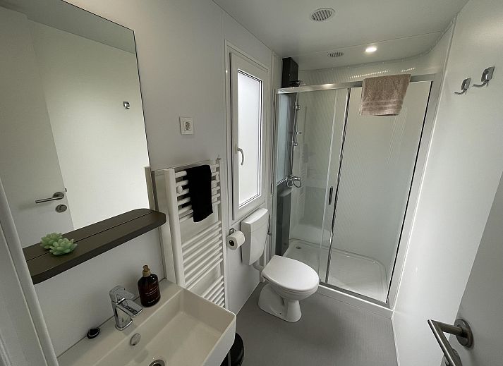 Vrijstaande woning in Nunspeet, Veluwe: modern vakantiehuis met ruime veranda, ideaal gelegen in het groene hart van Gelderland.