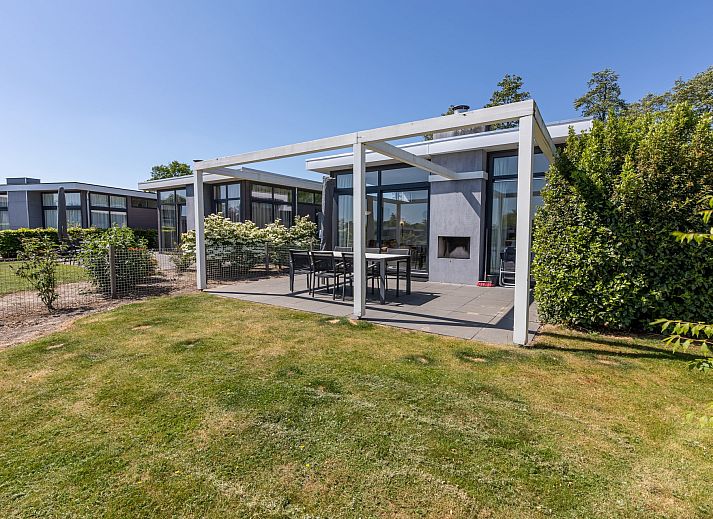 Buitenkant van Vrijstaande woning in Nunspeet, vakantiehuis op de Veluwe in Gelderland.