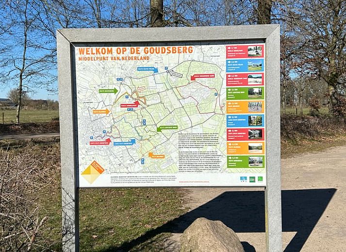 Kaffeemaschinen in der Kueche des Ferienhauses in Lunteren, Veluwe, Gelderland.