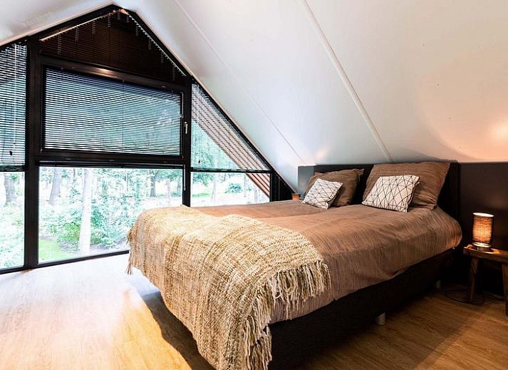 Erholungsvilla fuer 6 Personen Wellness mit Spa in Lunteren, Veluwe. Moderne Villa mit grosser Veranda und gruener Umgebung.