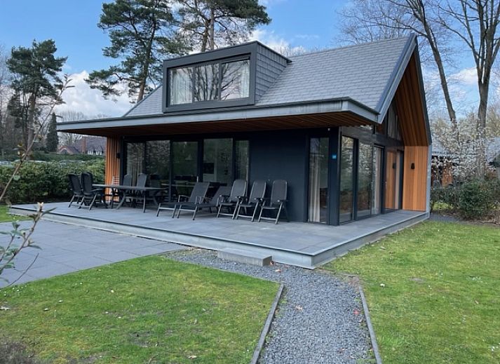 Guest house 323117 • Holiday property Veluwe • Luxe Villa 8 persoons (Kavel 539) 