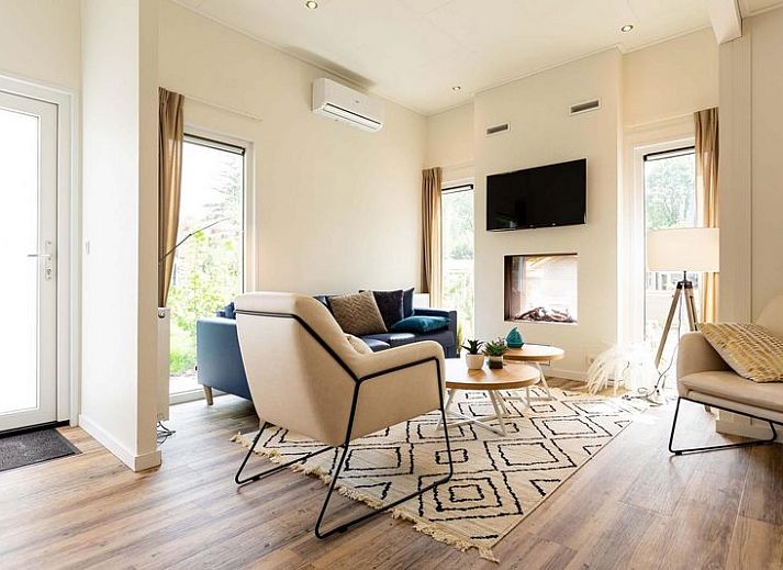 Ontdek de plattegrond van Lodge Royal 6 personen Wellness in Lunteren, Veluwe voor een overzicht van de ruime indeling.