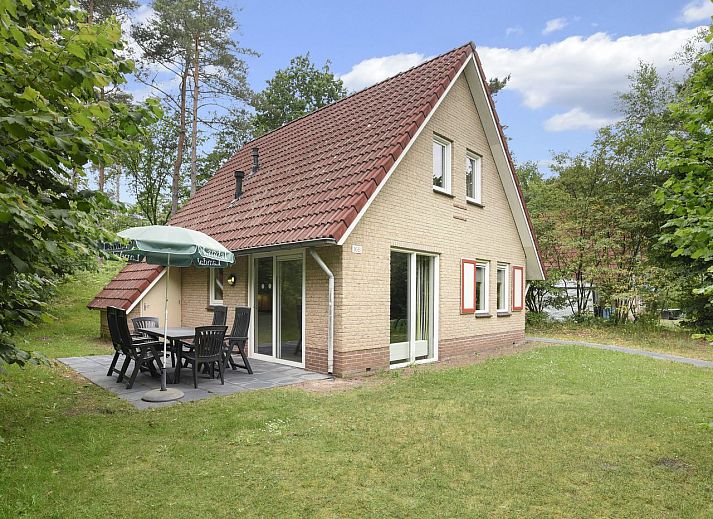 Guest house 323220 • Bungalow Veluwe • Landgoed 't Loo | 6-persoons bungalow | 6B 