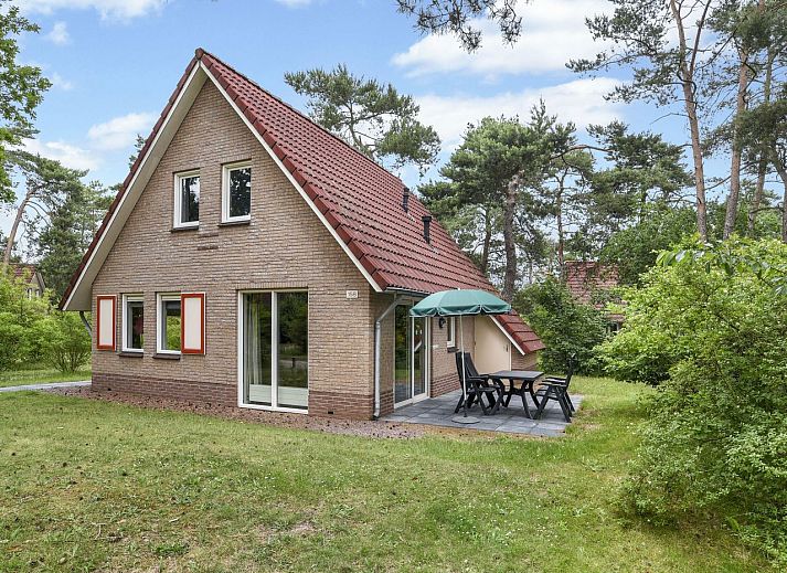 Guest house 323235 • Bungalow Veluwe • Landgoed 't Loo | 4-persoons bungalow | 4B 