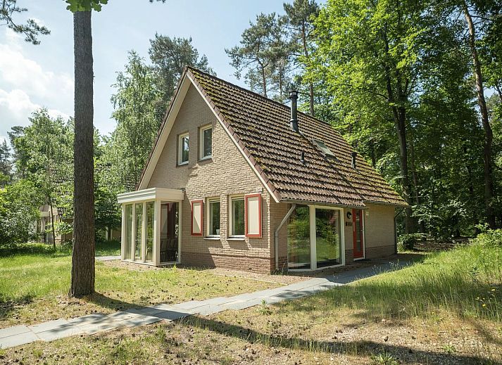 Guest house 323239 • Bungalow Veluwe • Landgoed 't Loo | 8-persoons bungalow | 8C 