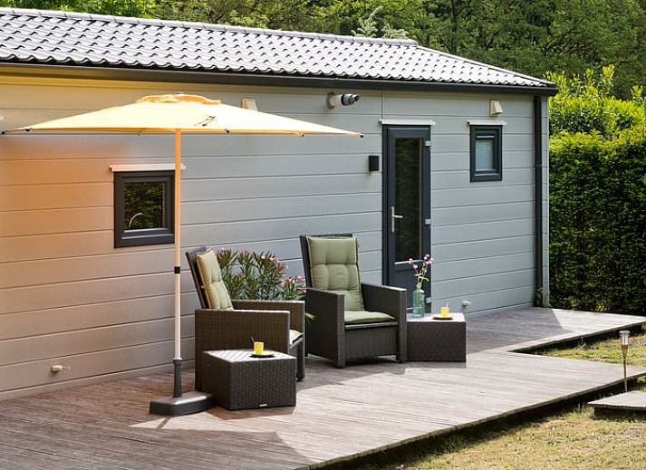 Stijlvolle woonkamer van Vakantiehuis in Rheden met kleurrijk interieur, Veluwe, Gelderland.