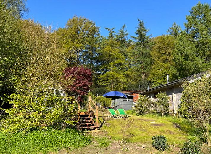 Sfeervolle slaapkamer in Vakantiehuisje in Rheden, Veluwe, Gelderland met moderne inrichting.