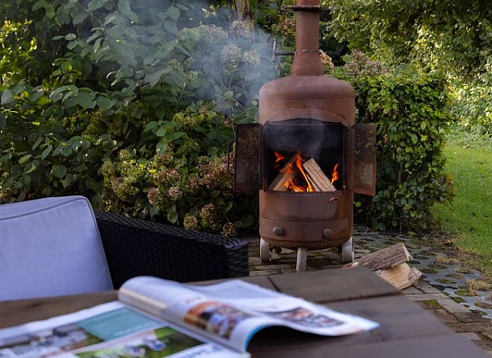 Houtzagerij detail bij Vakantiehuisje in Heerde, Veluwe, Gelderland.