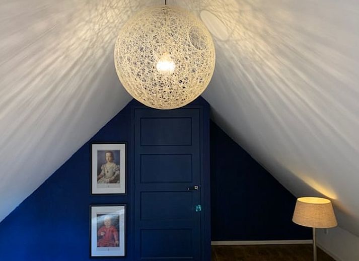 Sunny forest path near Cottage in Hattem, vacation home in the Veluwe, Gelderland.