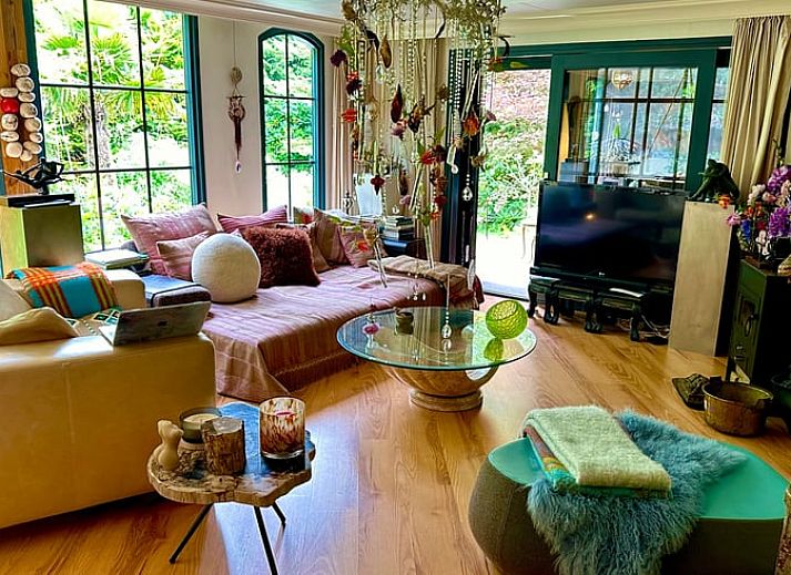 Gemuetliche Leseecke in Cottage in Doornspijk, Ferienhaus in der Veluwe, Gelderland.