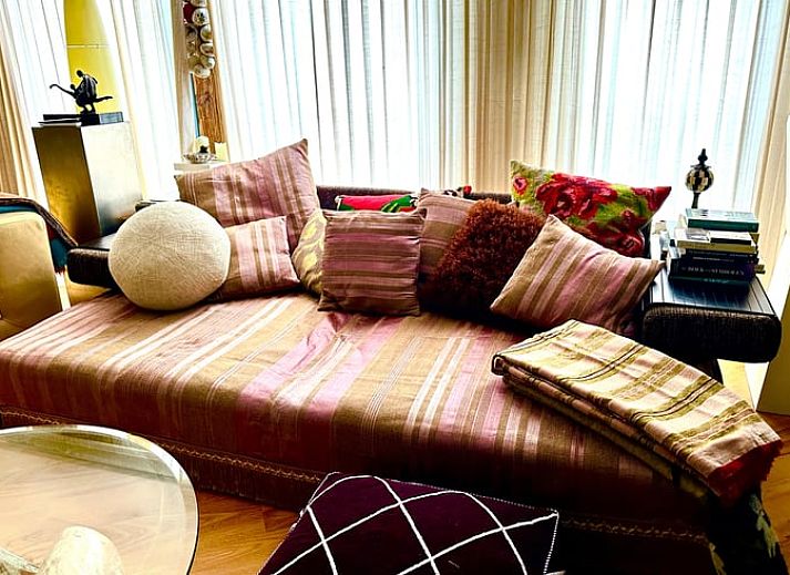 Helles Wohnzimmer in Cottage in Doornspijk, Ferienunterkunft in Doornspijk, Veluwe.