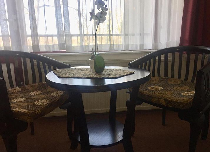 Stijlvolle badkamer in Hotel Den Helder, vakantie appartement aan de Noordzeekust in Den Helder, Noord-Holland.