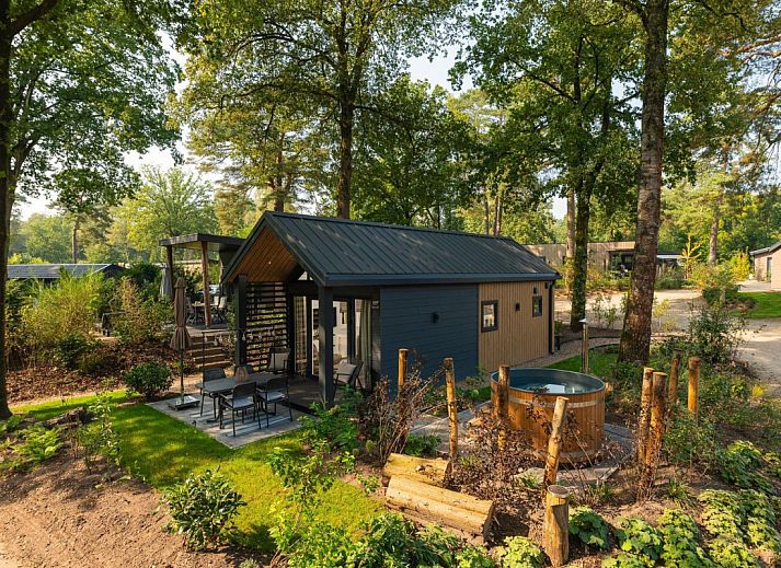 Verblijf 325332 • Vakantiewoning Veluwe • Tiny Loft met hottub