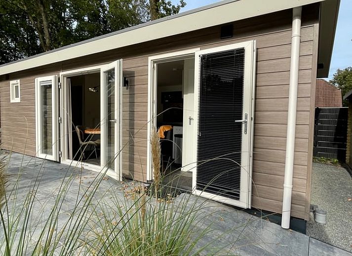 Cozy vacation home Cottage in Lieren with terrace in Veluwe, Gelderland.