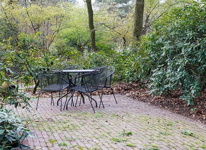 Slaapkamer in Huisje in Wekerom, vakantiewoning op de Veluwe, Gelderland met sfeervolle decoratie.