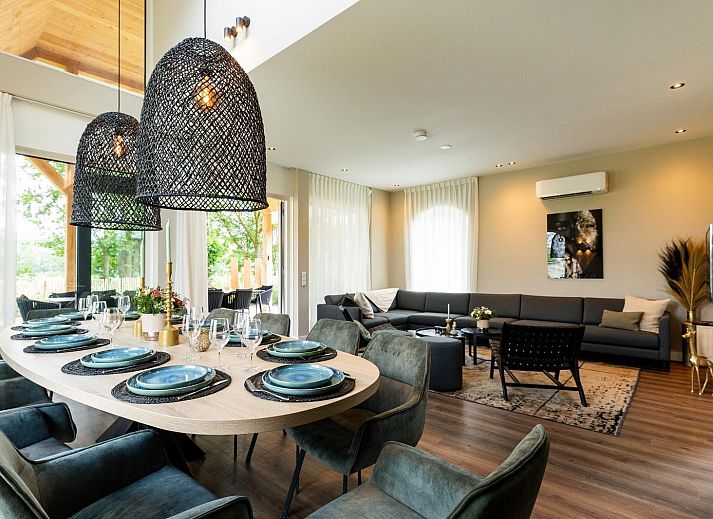 Unterkunft 325525 - Ferienhaus Veluwe - Boerderij Villa met Binnenzwembad & Wellness | 10 personen