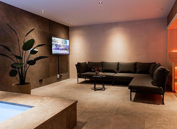 Guest house 325532 - Holiday property Veluwe - Veluwe Villa met Binnenzwembad &amp; Wellness | 12 personen