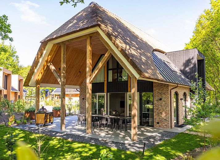 Guest house 325538 - Holiday property Veluwe - Boerderij Villa met Binnenzwembad & Wellness | 12 personen |