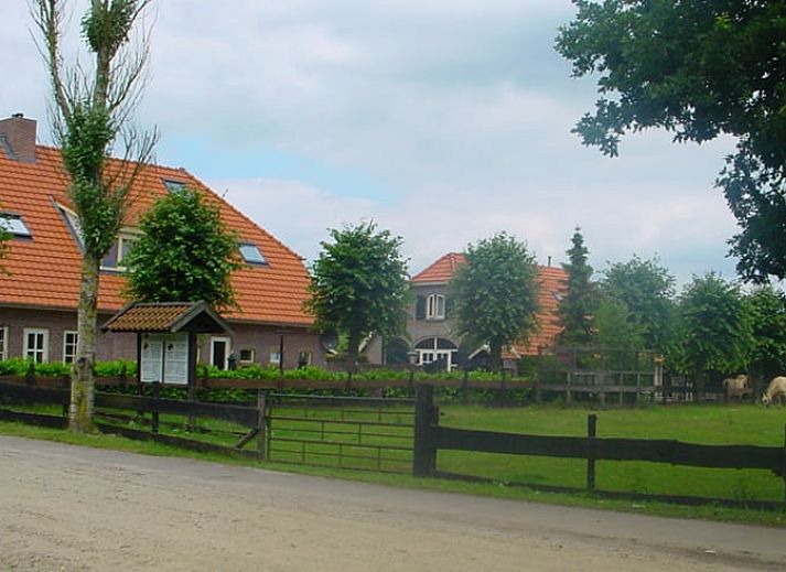 Charmantes Ferienhaus in Hoog Soeren mit Terrasse in Veluwe, Gelderland.